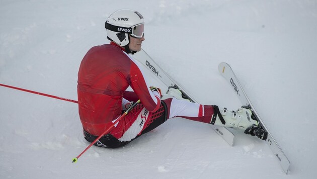 Vor neun Monaten war ÖSV-Skicrosser Max Jagg nach einem schweren Sturz am Boden. Das Karriereende drohte. (Bild: Maurice Shourot)