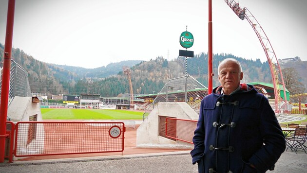 Die Heimat von Erwin Fuchs und dessen Fußballern soll nun umbenannt werden. (Bild: Sepp Pail)