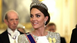 Prinzessin Kate überstrahlte beim Staatsbankett mit ihrem wundervollen Look alle anderen. (Bild: AP)