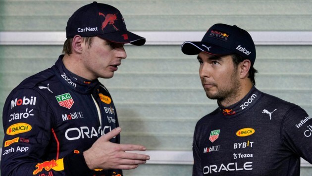 Max Verstappen (l.) und Sergio Perez (Bild: APA/AFP/POOL/Kamran JEBREILI)