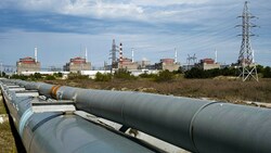 Blick auf das Kernkraftwerk Saporischschja (Bild: The Associated Press)
