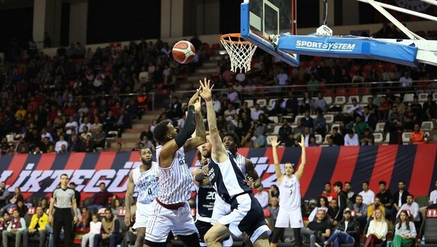 In der Türkei verlor Gmunden 71:84. (Bild: FIBA)