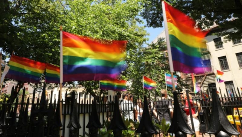 Regenbogenfahnen in New York City (Bild: 2019 Getty Images)