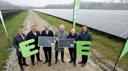 Von links: Bürgermeister Johannes Schmid (Gemeinde Rosental/ Kainach), Martin Graf (Vorstandsdirektor Energie Steiermark), Landeshauptmann Christopher Drexler, Landeshauptmann-Stellvertreter Anton Lang, Christian Purrer (Vorstandssprecher Energie Steiermark), Bürgermeister Jochen Bocksruker (Stadtgemeinde Bärnbach) (Bild: Energie Steiermark)