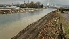 So sieht es aktuell rund um den Kraftwerksbau bei Gratkorn nördlich von Graz aus. (Bild: Krone)