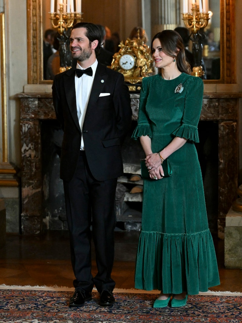 Prinz Carl Philip und Prinzessin Sofia im Königspalast in Stockholm (Bild: Pontus Lundahl / TT News Agency / picturedesk.com)