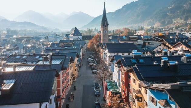 Auch im Tiroler Nobelskigebiet Kitzbühel gab es eine Verhaftung. (Bild: uslatar - stock.adobe.com)