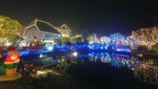 Un sueño para los fanáticos del brillo: puedes visitar la casa de Navidad en Bad Tatzmannsdorf hasta el 8 de enero de 2023.  (Imagen: Michalek)