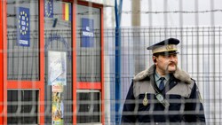 Ein Grenzsoldat in Rumänien (Bild: Associated Press)