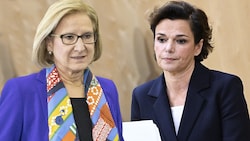 Niederösterreichs Landeshauptfrau Johanna Mikl-Leitner (li.) und SPÖ-Chefin Pamela Rendi Wagner (Bild: Krone KREATIV, APA/ROBERT JAEGER, APA/TOBIAS STEINMAURER)