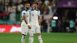 Kyle Walker (links) und John Stones (Bild: AFP or licensors)