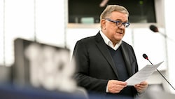 Der Ex-EU-Abgeordnete Antonio Panzeri steht unter Korruptionsverdacht (Bild: MARC DOSSMANN / AFP / picturedesk.com)