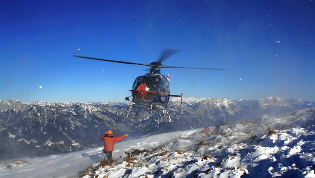 Auch Hubschrauber stehen für den Kurs zur Verfügung (Bild: ZAMG Studeregger)