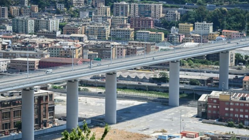 Die neue Brücke in Genua: Ponte San Giorgio (Bild: AFP)