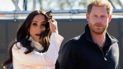 Harry und Meghan Markle im April 2022 (Bild: AP/Peter Dejong)