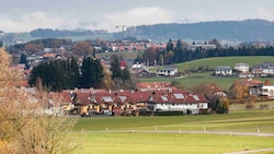 In einem Ortsteil von Neumarkt kam es zu dem seltsamen Unfall. (Bild: Markus Tschepp)