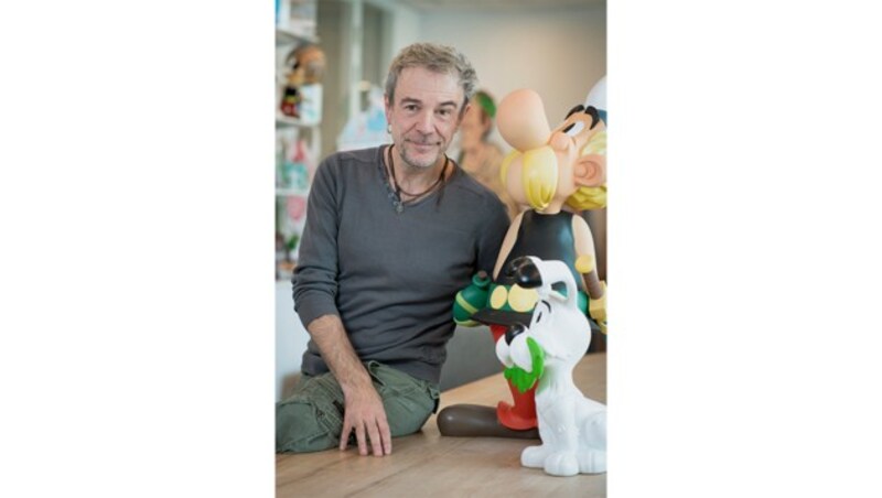 Für die Dauer eines Albums stößt der französische Comic-Autor Fabcaro zum Asterix-Team. (Bild: © Christophe Guibbaud; Krone KREATIV,)