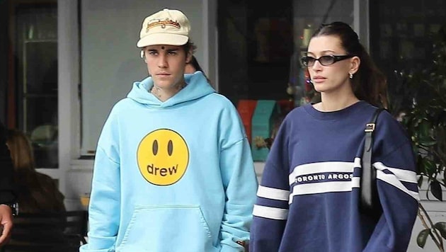 Justin Bieber und seine Frau Hailey am 17. Dezember 2022 beim Brunch im Beverly Glen Deli in Los Angeles (Bild: www.photopress.at)
