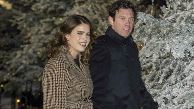 Prinzessin Eugenie und ihr Mann Jack Brooksbank auf dem Weg zum Weihnachtskonzert in der Westminster Abbey (Bild: www.PPS.at)