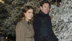 Prinzessin Eugenie und ihr Mann Jack Brooksbank auf dem Weg zum Weihnachtskonzert in der Westminster Abbey (Bild: www.PPS.at)
