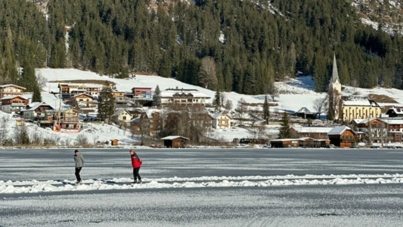 Eine aktuelle Aufnahme (29. Dezember) vom Weissensee. (Bild: Hannes Wallner )