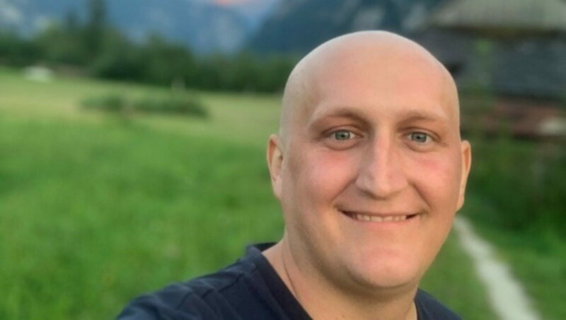 Mit Selfies dokumentierte Haslauer die Zeit der Chemo-Therapie. (Bild: zVg)