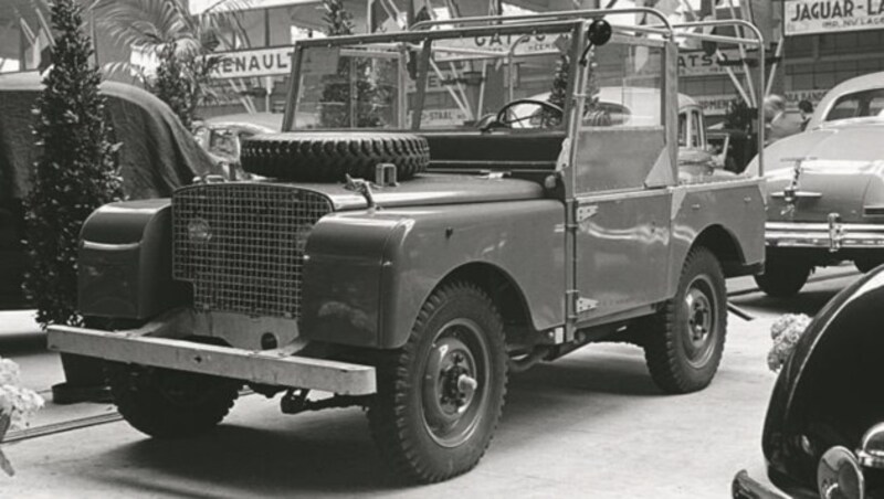 Land Rover präsentierte seinen revolutionären Geländewagen am 30. April 1948 in Amsterdam. (Bild: Jaguar Land Rover)