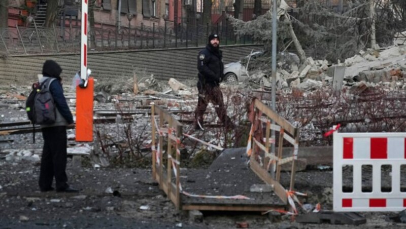 Im Dezember erschütterten zahlreiche Raketenschläge die Ukraine. (Bild: The Associated Press)