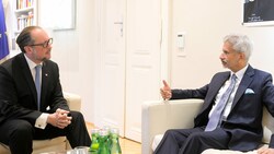 Außenminister Alexander Schallenberg (ÖVP) und sein indischer Amtskollege Subrahmanyam Jaishankar am Montag in Wien (Bild: APA/BMEIA/Michael Gruber)