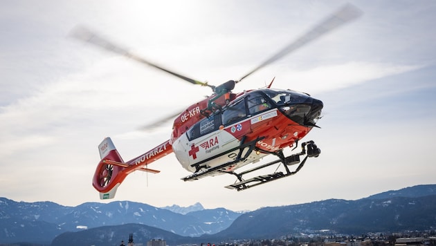 Der Verletzte wurde mit dem Rettungshubschrauber ins Krankenhaus geflogen. (Bild: (c)Tomas Kika)