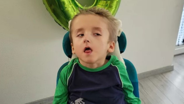 Levi (6) wohnt in der gleichen Gemeinde wie Florian Lerchbaumer. Er will dem erkrankten Kind helfen. (Bild: https://www.gofundme.com/f/spendenfahrt-fur-levi )