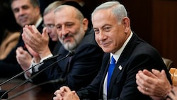 Benjamin Netanyahus neues Kabinett lässt das Volk auf die Barrikaden gehen. (Bild: AP)