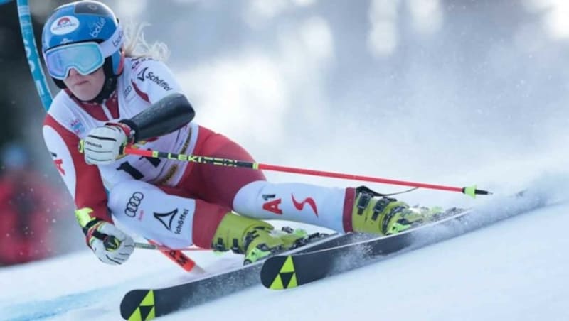 Sonst fährt Katharina Truppe die Skipiste hinunter. (Bild: APA/AFP/Pierre TEYSSOT)