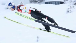 Johannes Lamparter gewinnt in Klingenthal. (Bild: GEPA pictures)