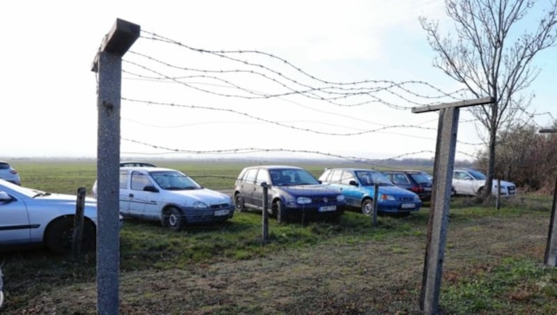 Gegen Pendler aus Ungarn, die ihr Zweitauto im Burgenland geparkt haben, wird eine Kurzparkzone errichtet. (Bild: Judt Reinhard)