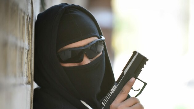 In Tunesien wurden erstmals Frauen einer dschihadistischen Gruppe verurteilt (Symbolbild). (Bild: DOE/adobe.stock)