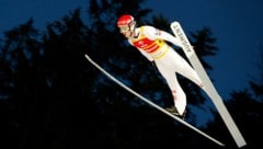 Manuel Fettner in Zakopane (Bild: AP)