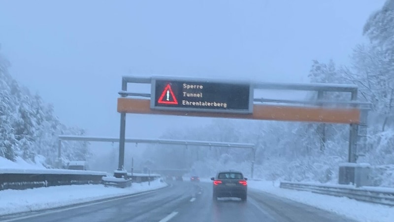 Auch der Ehrentalerberg-Tunnel ist gesperrt (Bild: zVg)