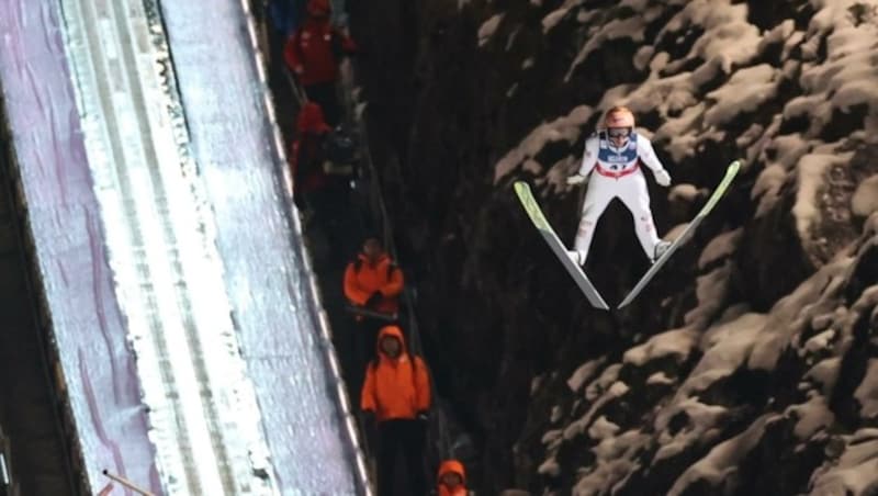 Stefan Kraft segelte in Zakopane zum 86. Mal aufs Stockerl eines Weltcup-Einzelbewerbs. (Bild: Grzegorz Momot)