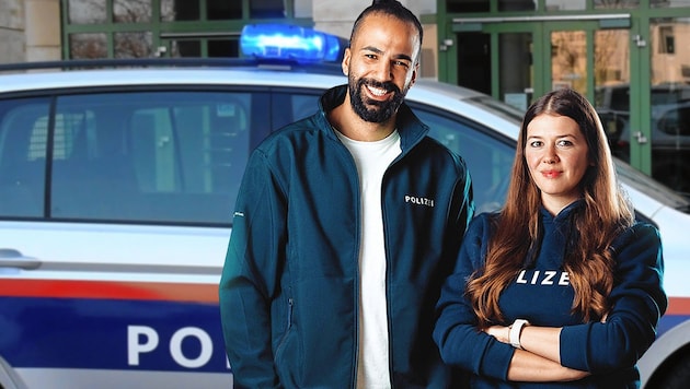 Sabri Yorgun und Jessica Schartner rekrutieren für die Polizei. (Bild: Patrick Huber, LPD Steiermark/Martinelli, Krone KREATIV)