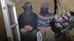 Tagelang harrten Aktivisten in einem Tunnelsystem unter Lützerath aus. Erst nach langen, zähen Verhandlungen räumten sie ihren Stollen. (Bild: YouTube.com/LuetziBleibt)