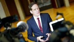 SPÖ-Fraktionsführer Jan Krainer bedauerte, dass die ÖVP „fünf vor zwölf“ ihre Teilnahme an der Geschäftsordnungssitzung abgesagt hat. (Bild: APA/Eva Manhart)