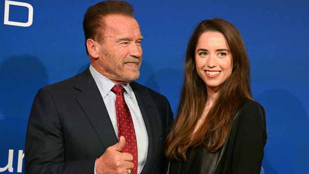 Arnold Schwarzenegger mit seiner Tochter Christina (Bild: APA/BARBARA GINDL)