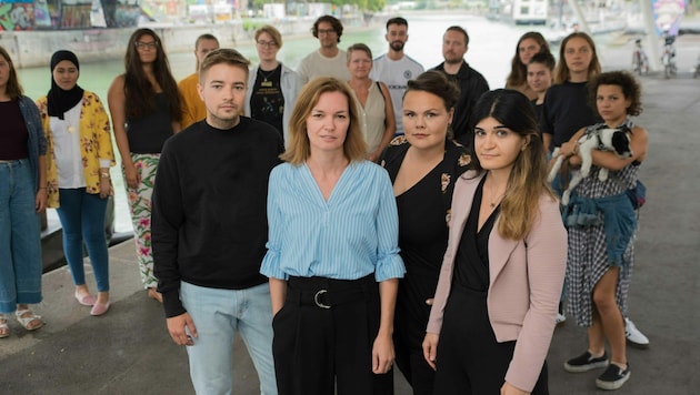 Das Team des Frauenvolksbegehrens aus dem Jahr 2018 (Bild: Carl Dewald)