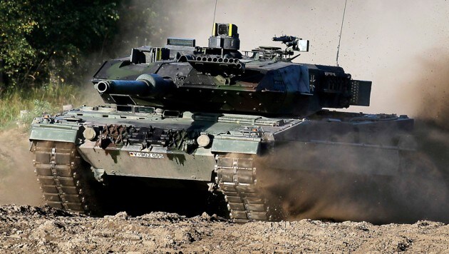Die ukrainische Regierung hofft auf eine Entscheidung in der Panzer-Frage. (Bild: AP)