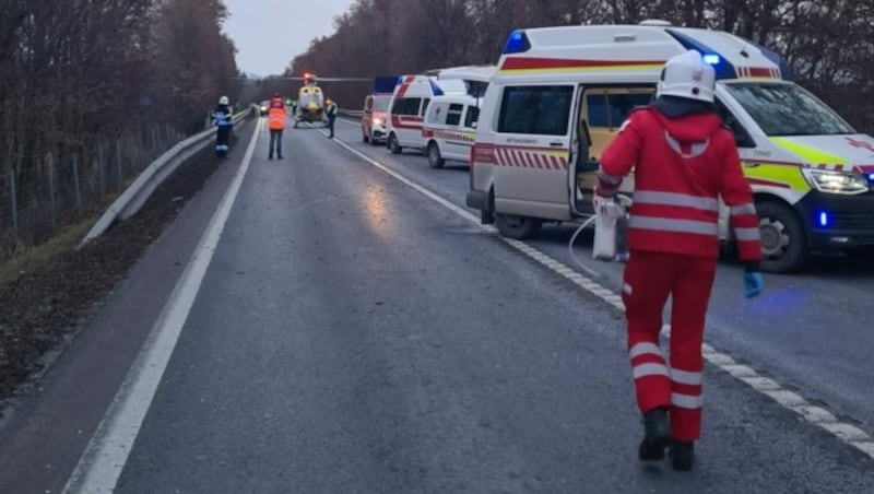 Das Rote Kreuz Voitsberg-Köflach war im Einsatz. Auch der Notarzthubschrauber Christophorus 12 wurde alarmiert. (Bild: R. Wonisch/Rotes Kreuz Stmk)