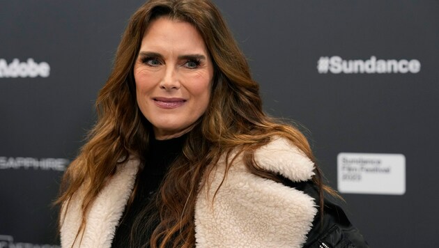 Brooke Shields stellte beim Sundance-Filmfestival ihren Dokumentarfilm „Pretty Baby: Brooke Shields“ vor und schilderte darin, wie sie als junge Frau von einem Vertreter der Filmindustrie vergewaltigt wurde. (Bild: APA/Chris Pizzello/Invision/AP)