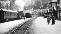 „Waldbauernbub“ Peter Rosegger schrieb seine erste Fahrt mit der Semmeringbahn nieder (Bild: Südbahnmuseum Mürzzuschlag , Repro Wagner)