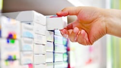 Eine ständige Verfügbarkeit von Arzneimitteln: Damit gab es früher auch schon Probleme. (Bild: stock.adobe.com)