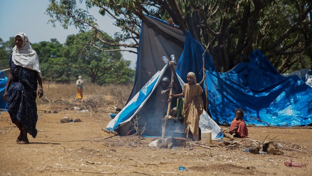 Flüchtlingslager in Äthiopien - meist bleiben nur Frauen und Kinder hier. Junge Männer machen sich auf den Weg Richtung Saudi-Arabien. (Bild: CC UNICEF Ethiopia/2019/Nahom Tesfaye)